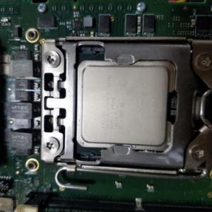 INTEL XEON 8 CORE CPU PROCESSOR E5-2448L 1.8GHZ 20MB CACHE 8GT/S 70W SR0M2