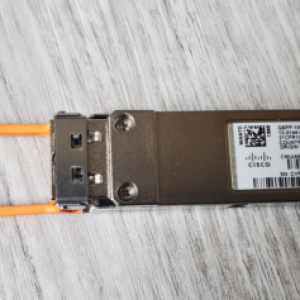 Cisco QSFP-100G-PSM4-S 100GBASE QSFP transceiver module 10-3144-01 V01